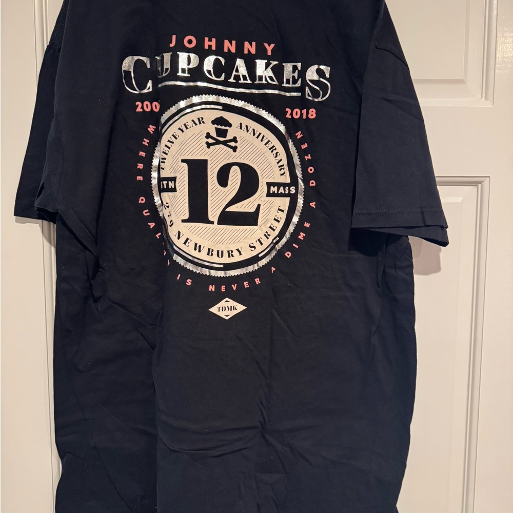 Johnny Cupcakes Boston Exclusive 2018 XL Brand New